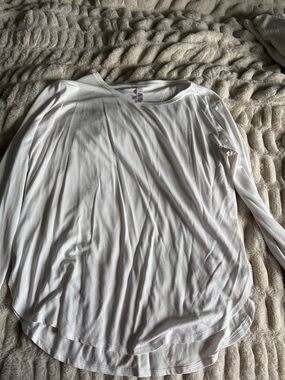 ZYIA White Long-Sleeve Scoop Neck Top